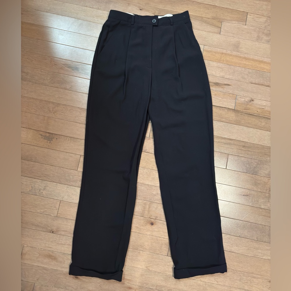 Escada blue pleated tapered dress pants with cuffed hem size 36
